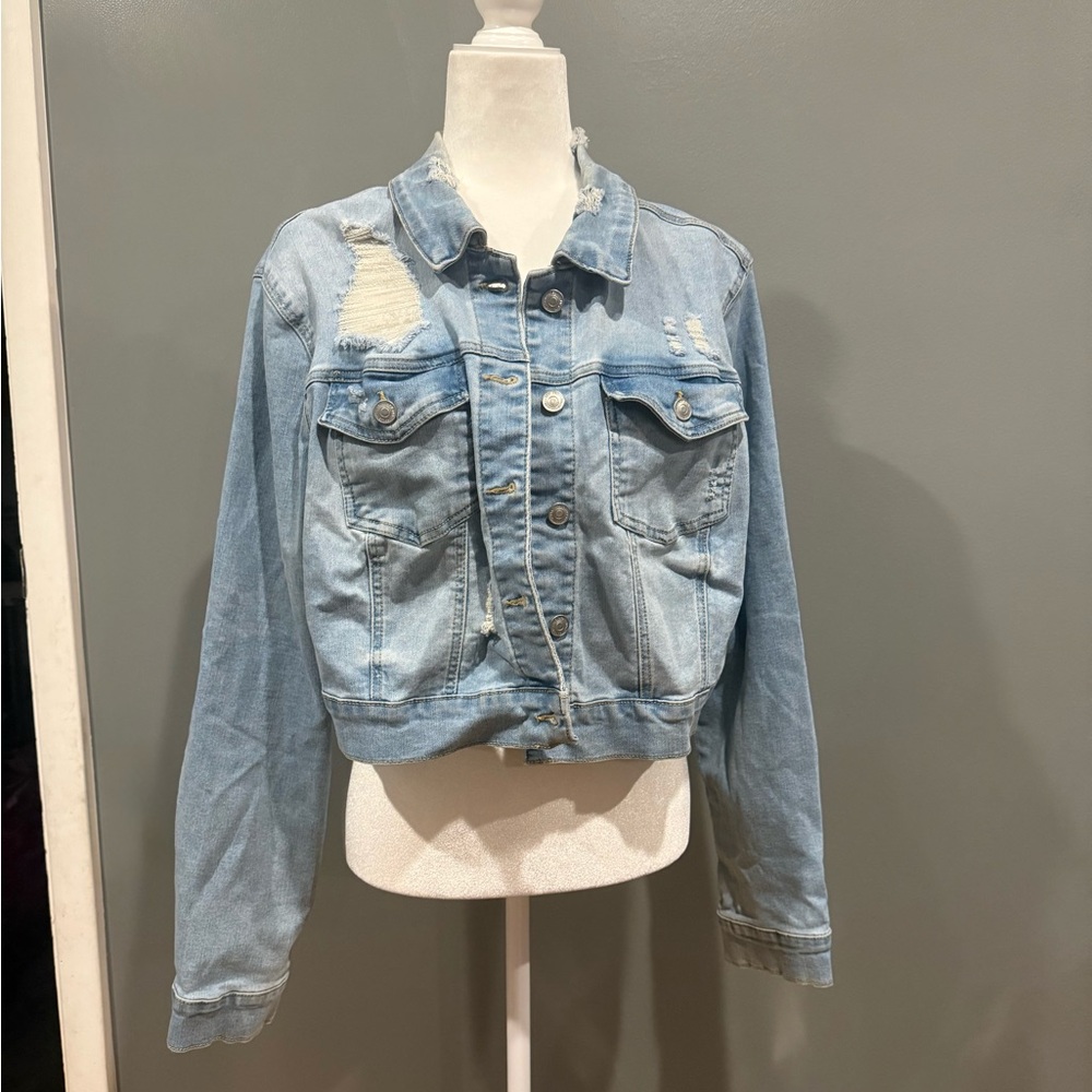 *PRE-OWNED* Wax Jean Women's 3X Light Blue Distressed Denim Jacket